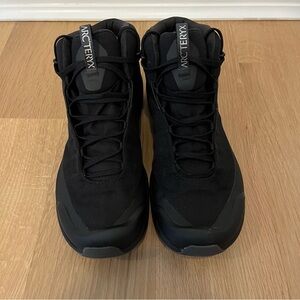 $190 Arc'teryx Aerios FL Mid GTX Gore-Tex Boots Black Hiking Shoes Men's 7.5